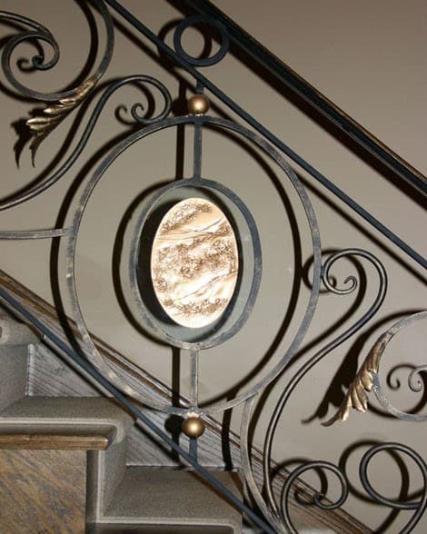 METAL RAILING WITH GLASS MEDALLIONS (G-RL12)