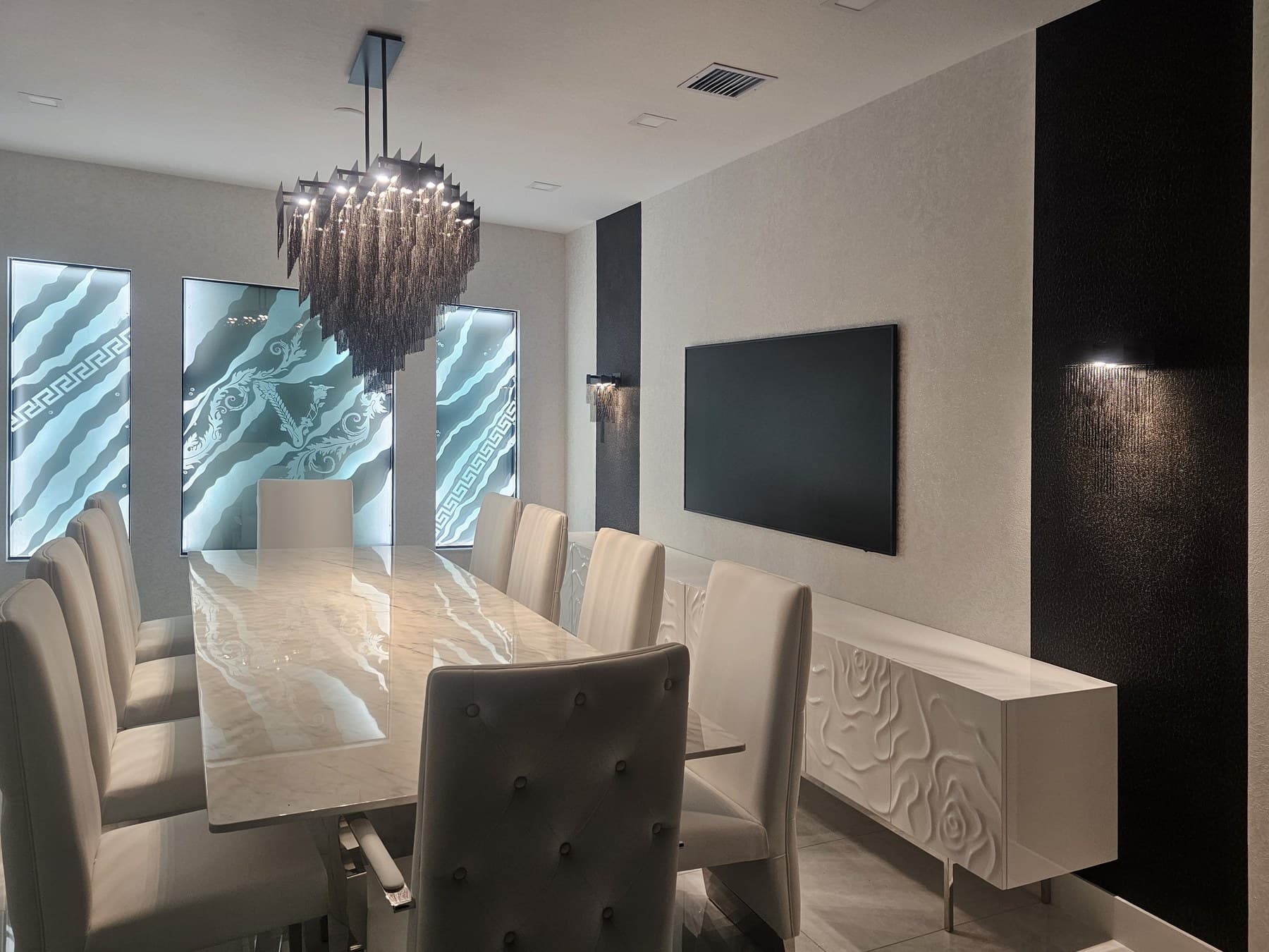 Custom Decorative Window with Lighting (DW5)