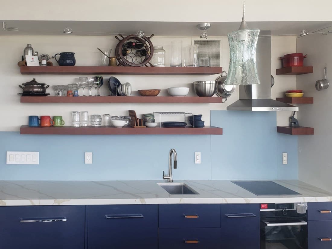 DECORATIVE GLASS BACKSPLASH (BSPL76)