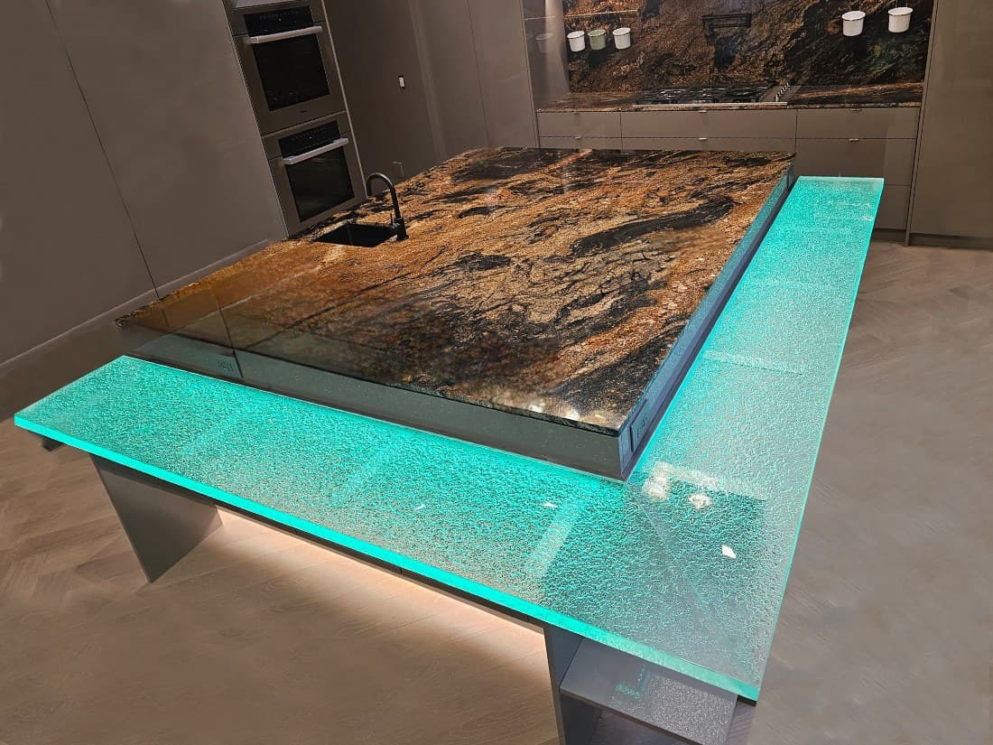 GLASS BAR TOP (GB107)