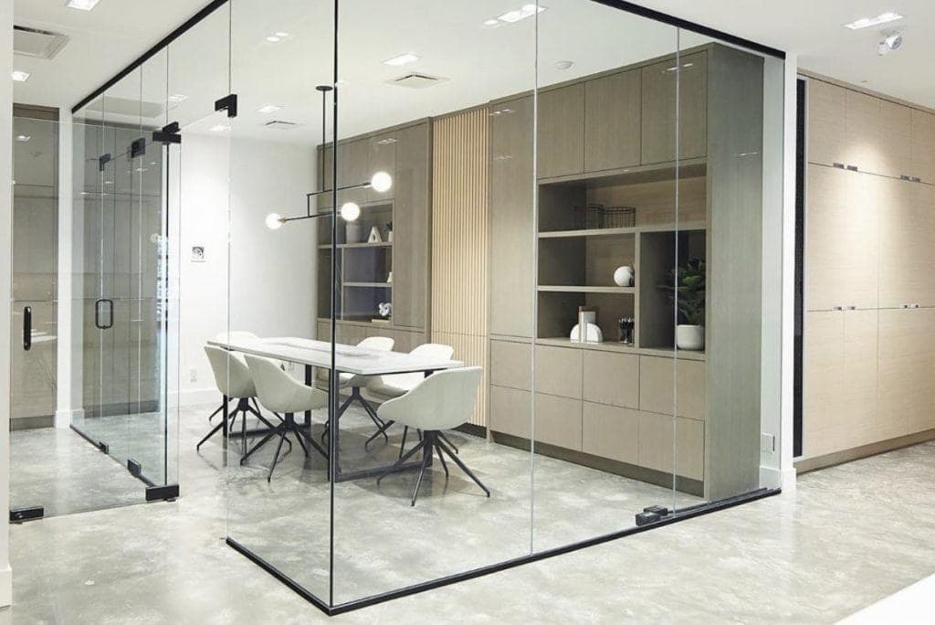 Glass Partition (GP2)