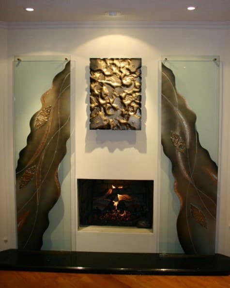 CONTEMPORARY GLASS FIREPLACE (GF114)