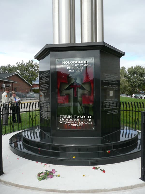 Art Glass for Monument