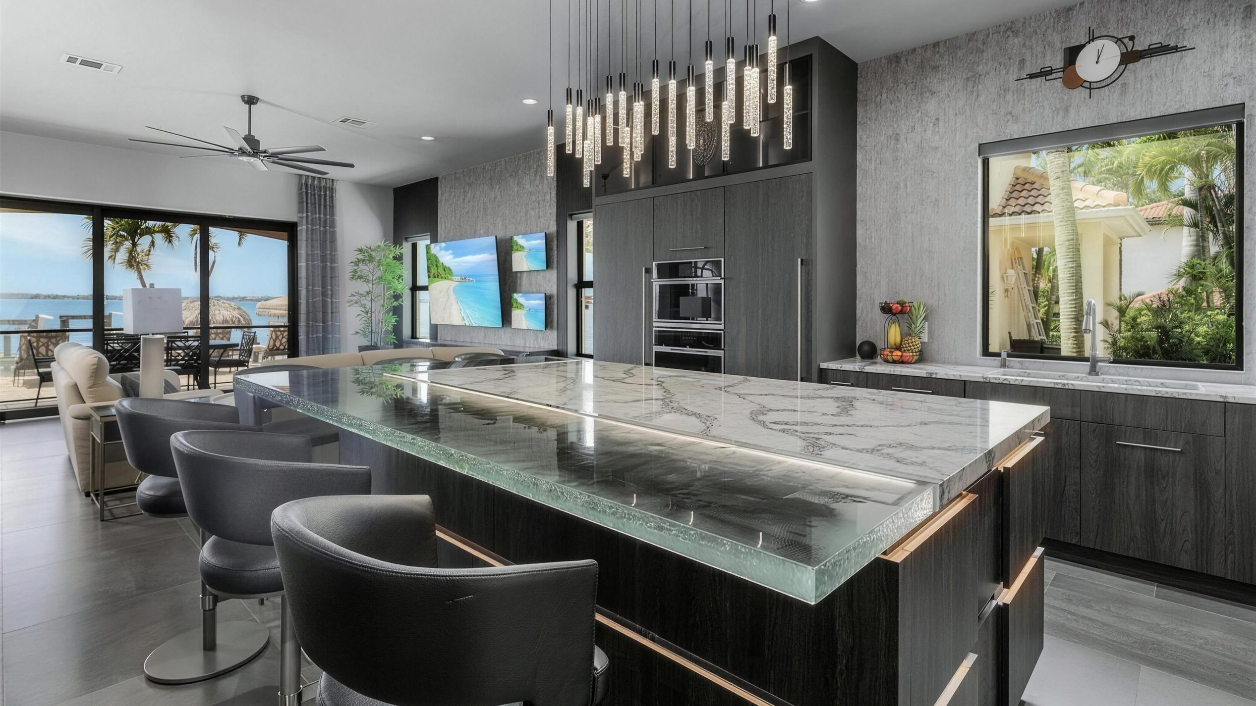 Glass kitchen raised bar