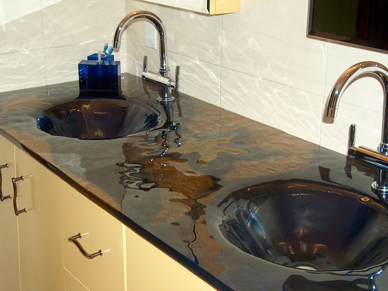 Integrated sinks button