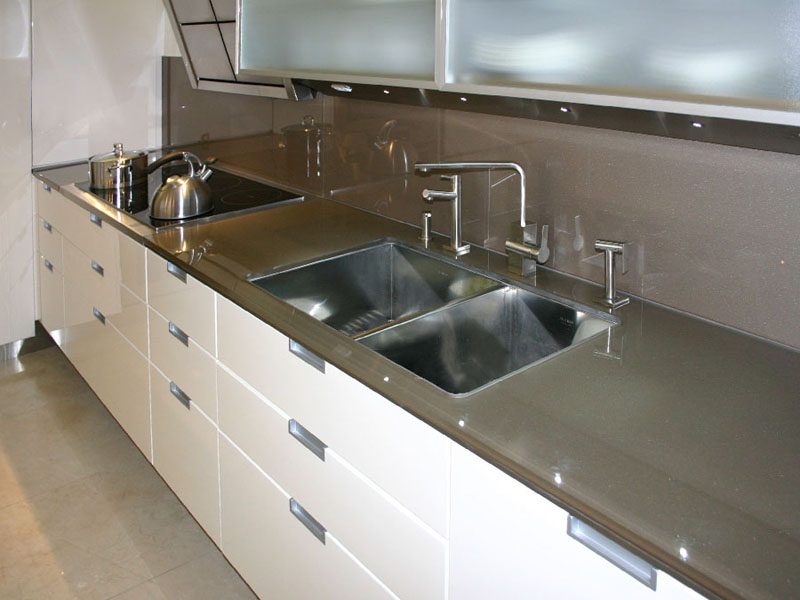 Burovs Kitchen2