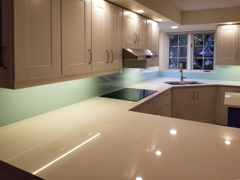 Glass backsplash2