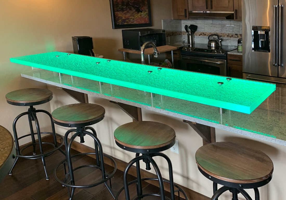 Raised glass bar top Brad2