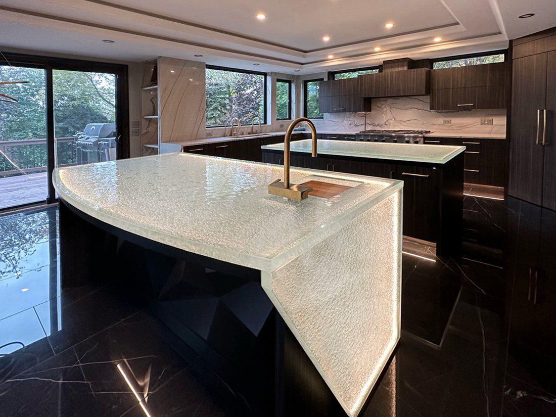 Retail glass counters