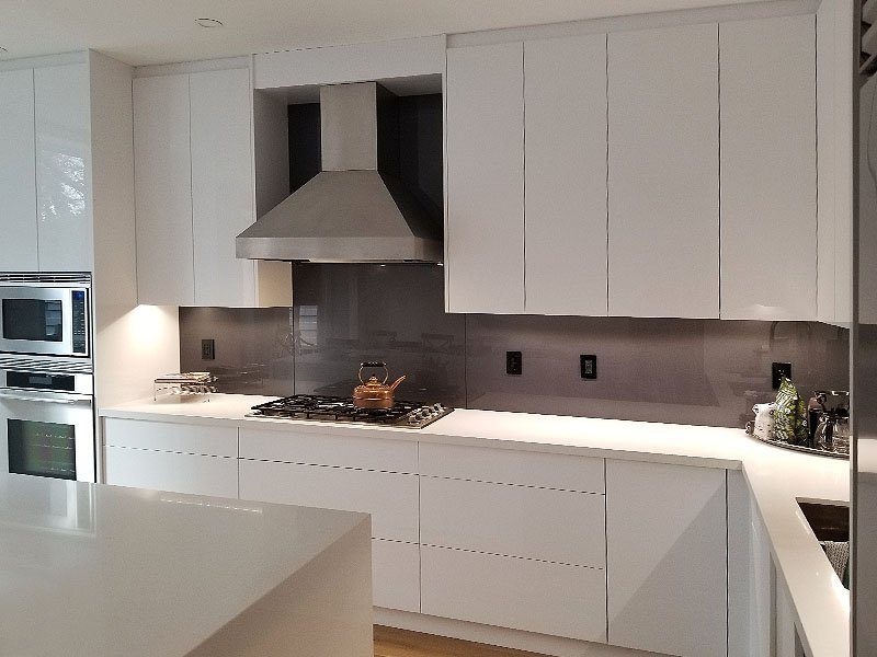 Kitchen glass tiles