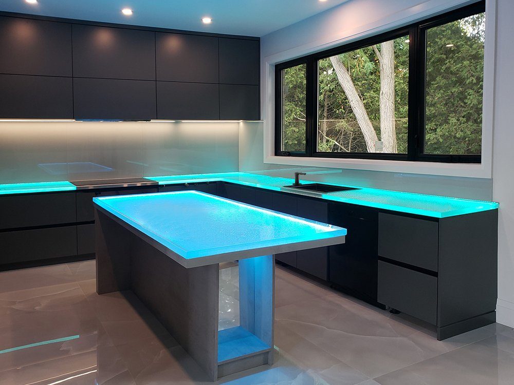 Kitchen glass countertops and glass island Adam Barbara Pickzak 1 1737090868