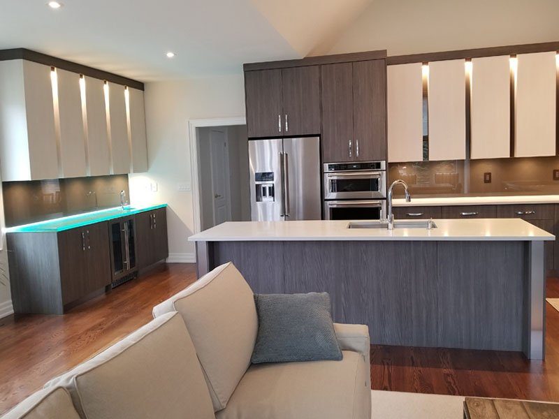 Homeowners Choose Glass Counters